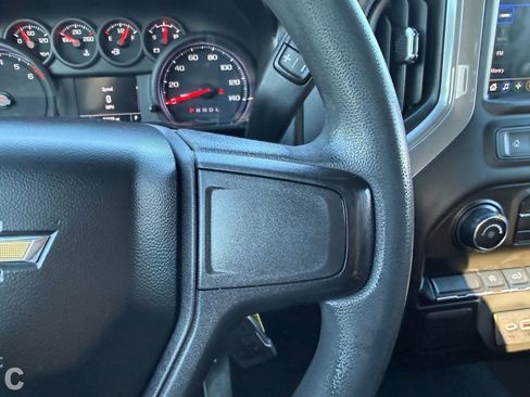 Used 2021 Chevrolet Silverado 1500 Custom image 27