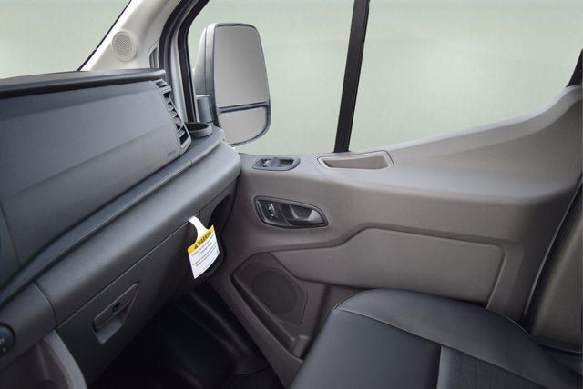 New 2026 Ford Transit 250 148 Medium Roof RWD image 11
