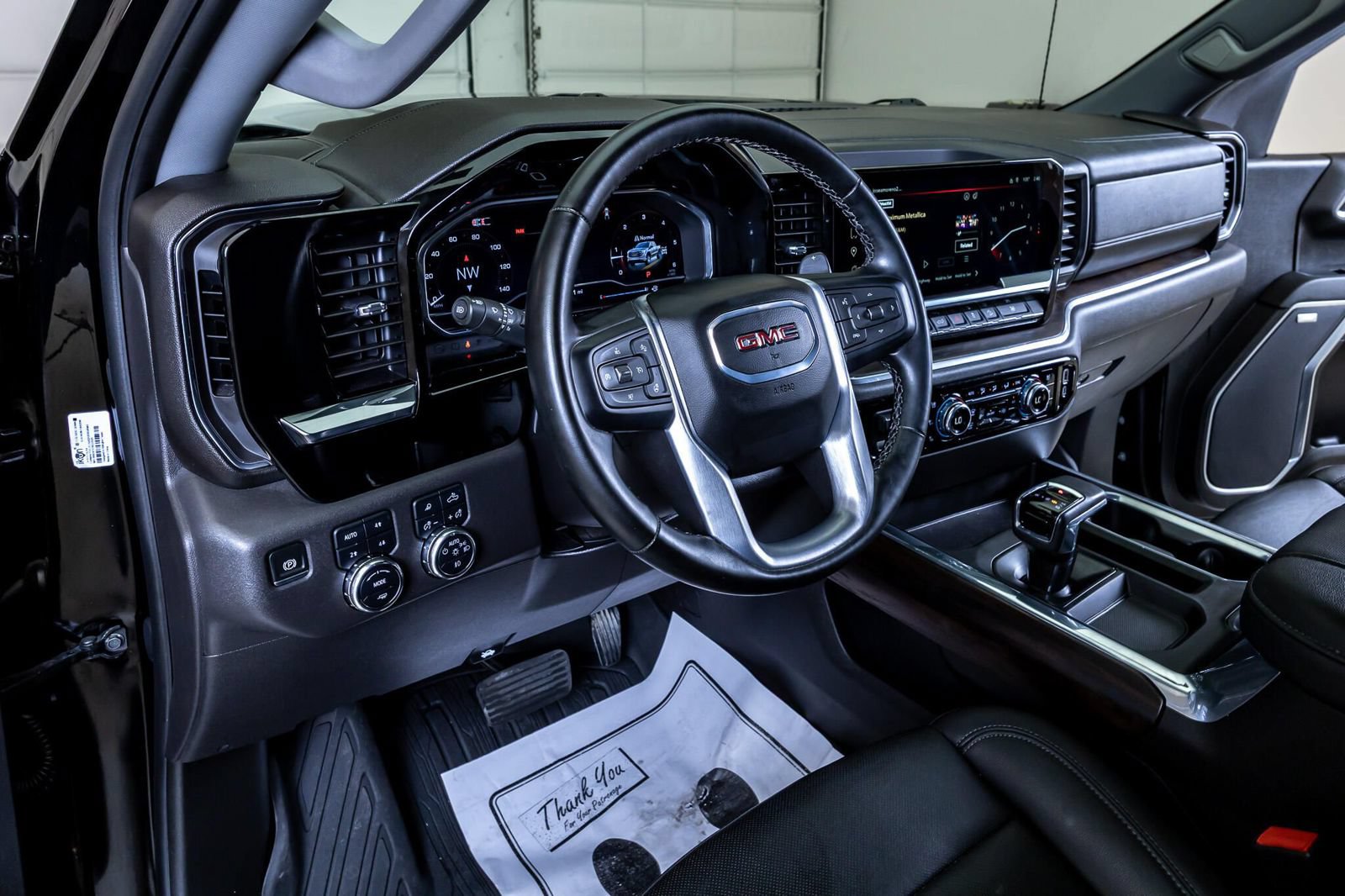 Used 2024 GMC Sierra 1500 SLT AWD/4WD image 15