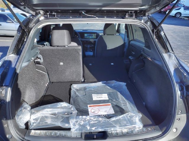 Used 2025 Nissan Kicks SV w/ Illumination Package FWD image 15