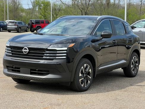 New 2026 Nissan Kicks SV w/ SV Premium Package AWD/4WD image 41