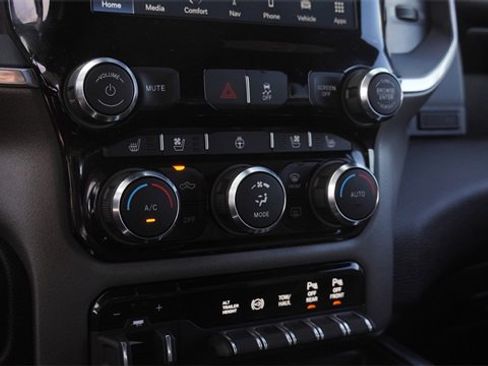 Certified 2022 RAM 3500 Laramie image 23