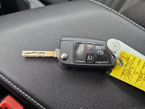 Used 2025 Volkswagen Jetta S image 25