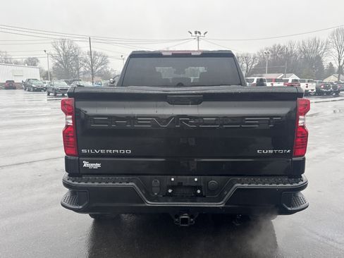 Used 2023 Chevrolet Silverado 1500 Custom Trail Boss image 4