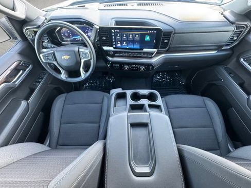 Used 2024 Chevrolet Silverado 1500 LT RWD image 20