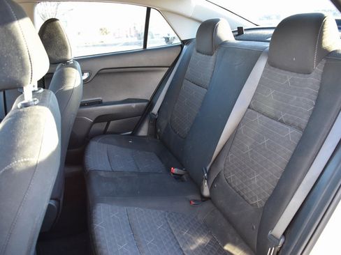 Used 2022 Kia Rio LX image 7