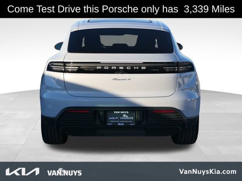 Used 2024 Porsche Macan 4 Electric image 5