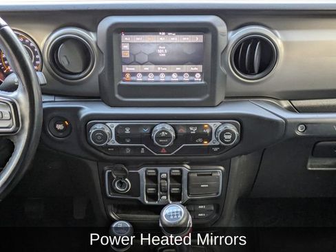 Used 2022 Jeep Wrangler Unlimited Sport image 19