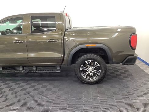 Used 2024 GMC Canyon AT4 w/ Canyon Safety Plus Package AWD/4WD image 4