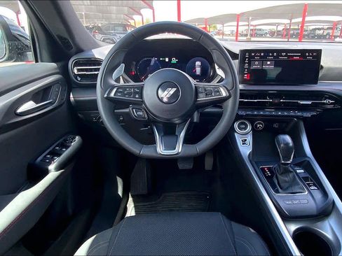 Used 2024 Dodge Hornet R/T AWD/4WD image 6