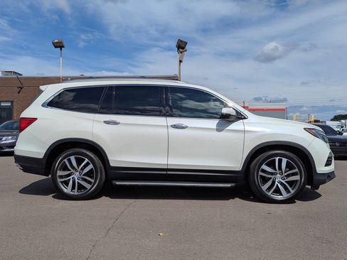 Used 2016 Honda Pilot Elite image 5