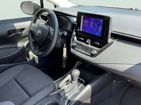 Used 2023 Toyota Corolla LE image 13