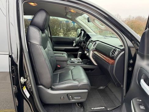 Used 2017 Toyota Tundra Limited image 28