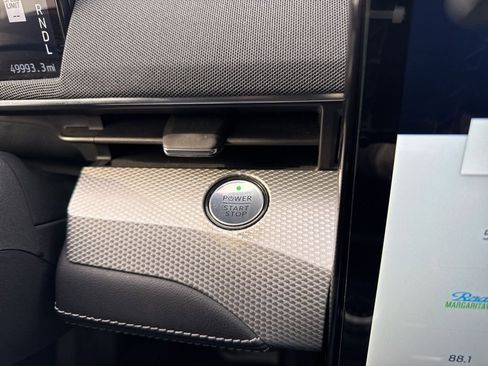 Used 2022 Ford Mustang Mach-E Select image 20