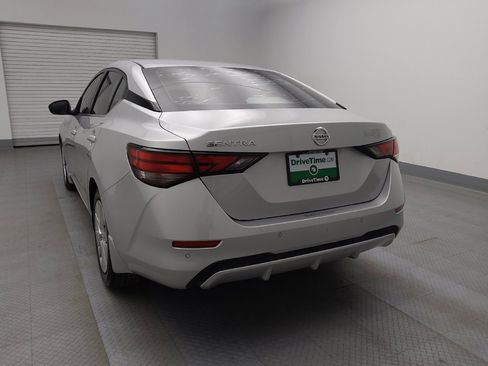 Used 2021 Nissan Sentra S image 6