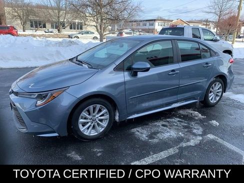 Certified 2025 Toyota Corolla LE image 9
