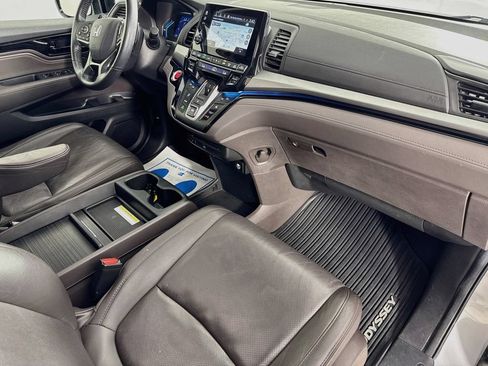 Used 2019 Honda Odyssey Elite image 40