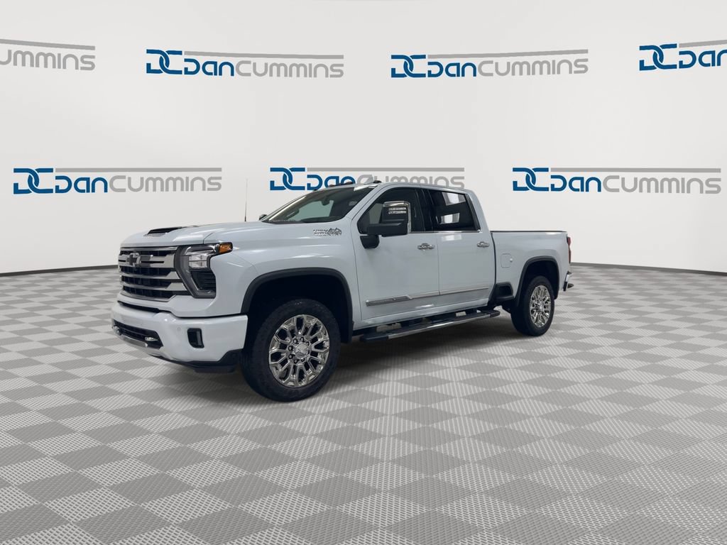 New 2026 Chevrolet Silverado 2500 High Country w/ High Country Premium Package AWD/4WD image 4