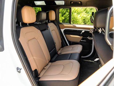 New 2026 Land Rover Defender 110 V8 AWD/4WD image 46