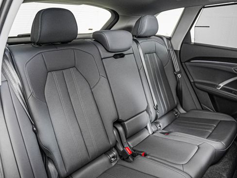 Certified 2025 Audi Q5 Premium Plus w/ Premium Plus AWD/4WD image 14