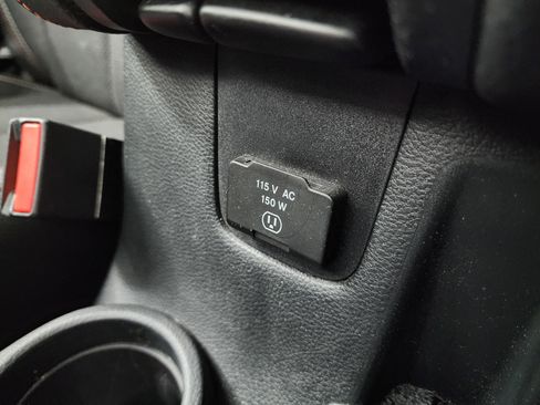 Used 2016 Jeep Wrangler Unlimited Sahara image 54