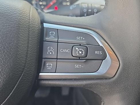 Used 2024 Jeep Compass Limited AWD/4WD image 17