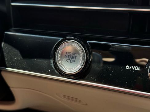 New 2026 Genesis GV70 2.5T Advanced AWD/4WD image 38