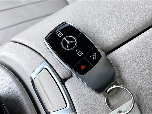 Used 2018 Mercedes-Benz E 400 Coupe w/ Premium 1 Package image 26