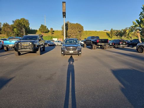 Certified 2023 Subaru Forester Limited image 2