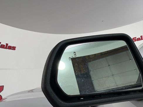 Used 2022 Ford Mustang Premium RWD image 18