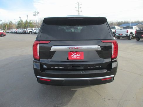 Certified 2023 GMC Yukon XL Denali image 6