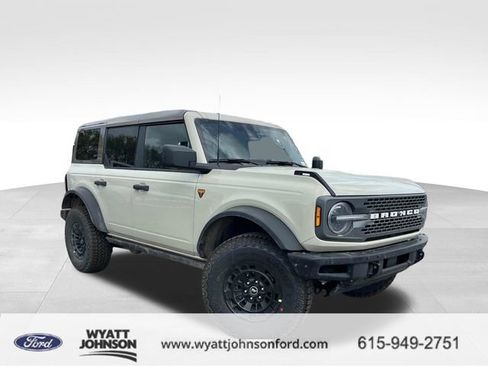 New 2026 Ford Bronco Badlands AWD/4WD image 1