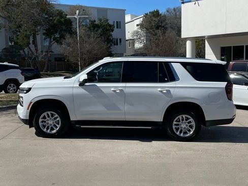 Certified 2025 Chevrolet Tahoe LT image 3