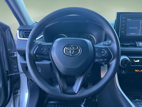 Used 2019 Toyota RAV4 LE image 12