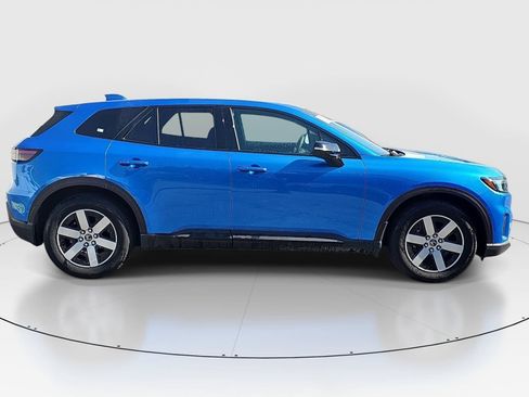 Used 2024 Honda Prologue EX image 4