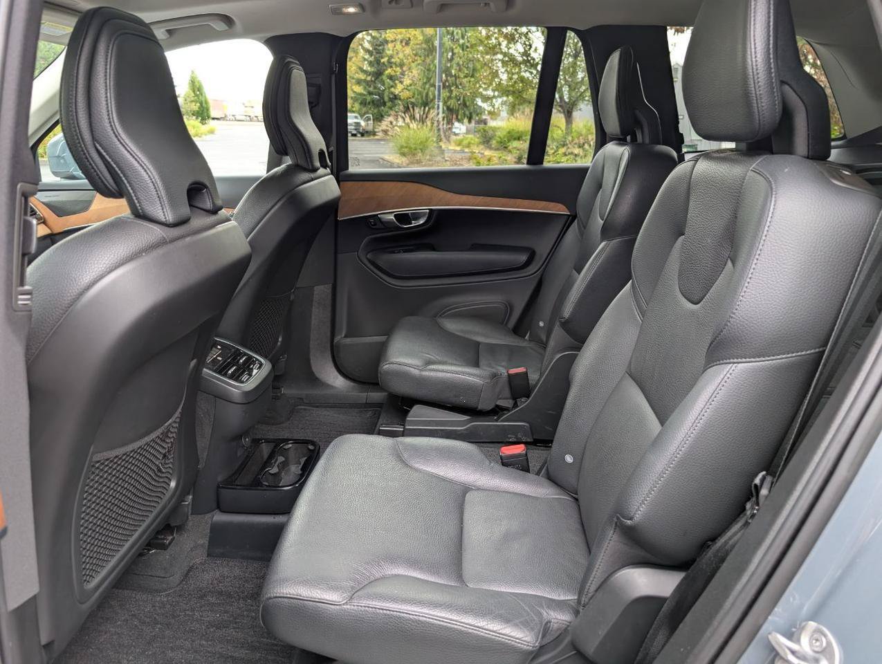Used 2023 Volvo XC90 B6 Plus w/ Protection Package Premier AWD/4WD image 11