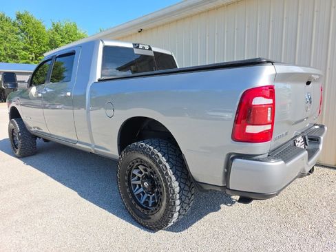 Used 2023 RAM 2500 Laramie AWD/4WD image 7