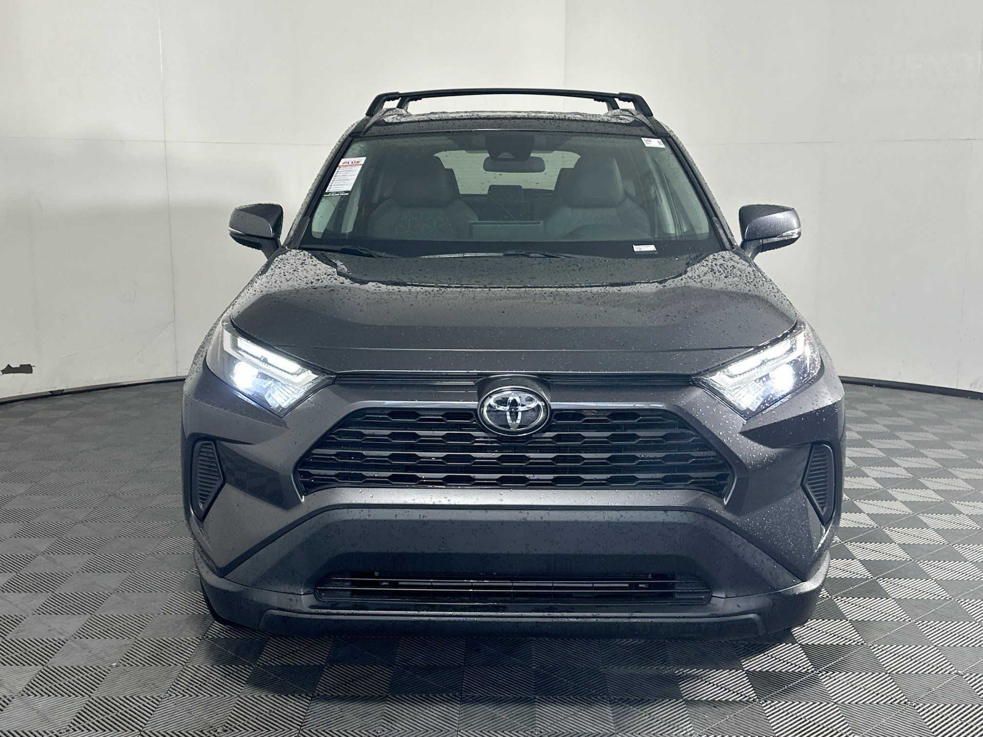 Used 2023 Toyota RAV4 XLE w/ Convenience Package FWD image 8