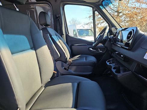 New 2026 Mercedes-Benz Sprinter 144 Cargo image 10