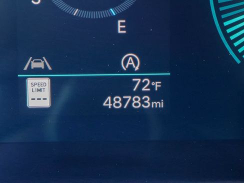 Used 2024 Hyundai Santa Fe XRT AWD/4WD image 33