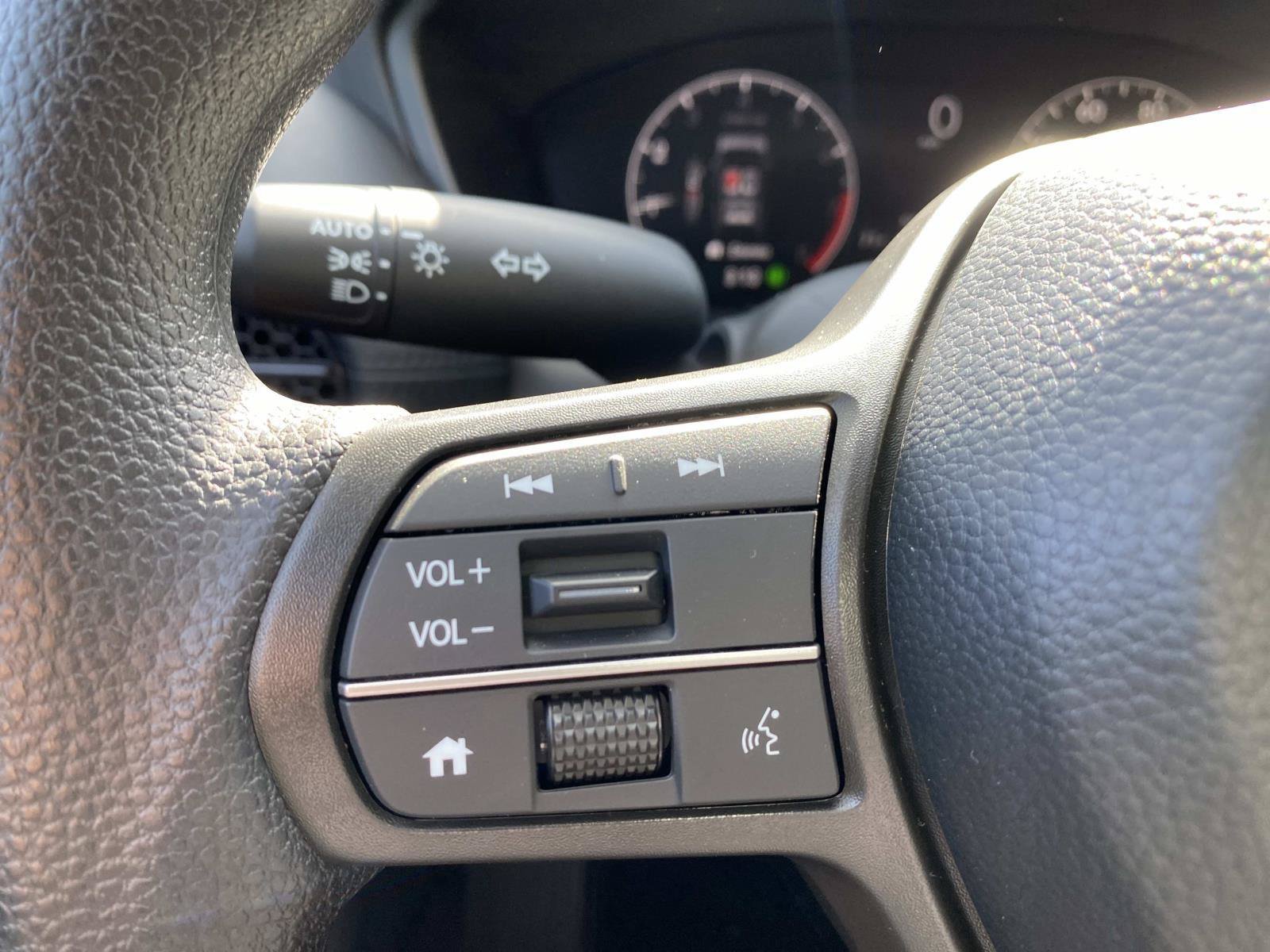 New 2027 Honda HR-V LX image 13