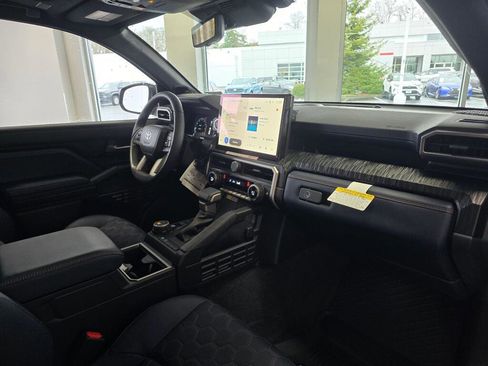 New 2026 Toyota 4Runner 4WD image 45