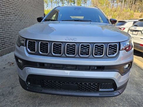 New 2025 Jeep Compass Latitude w/ Sun & Sound Group image 2