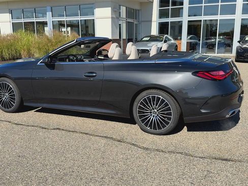 New 2026 Mercedes-Benz CLE 300 4MATIC Cabriolet image 6