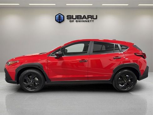 Used 2024 Subaru Crosstrek 2.0i image 2