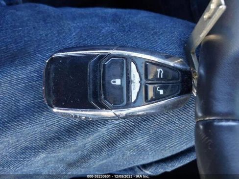 Used 2019 Aston Martin V8 Vantage Coupe image 19