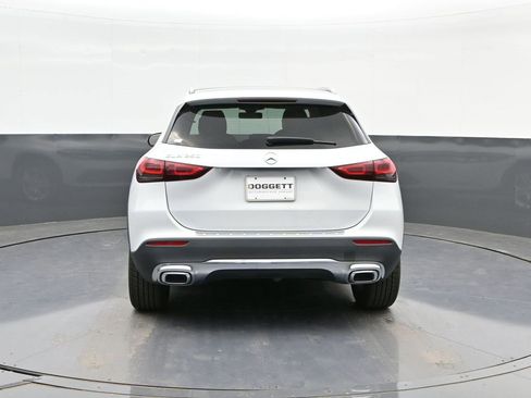 Used 2021 Mercedes-Benz GLA 250 GLA 250 image 8