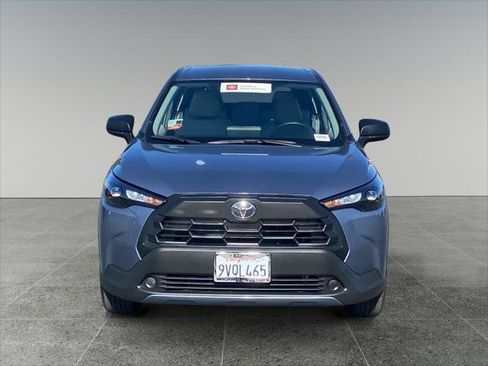 Certified 2026 Toyota Corolla Cross L FWD image 8