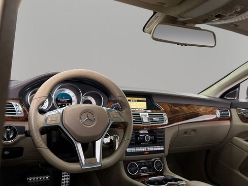 Used 2012 Mercedes-Benz CLS 550 w/ Premium I Pkg image 15