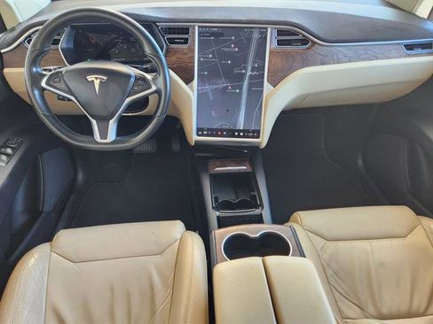 Used 2017 Tesla Model X 90D image 20